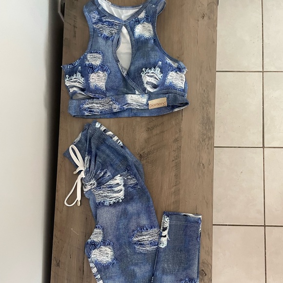 Workout set! - Picture 3 of 6